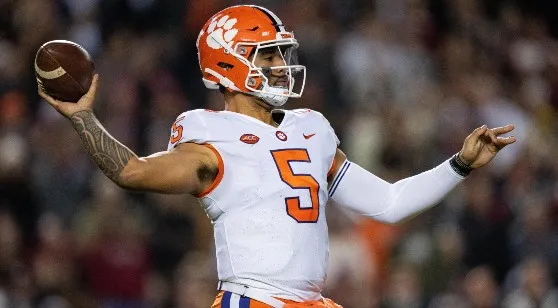 2022 Clemson Tigers Betting Odds, Picks & Predictions