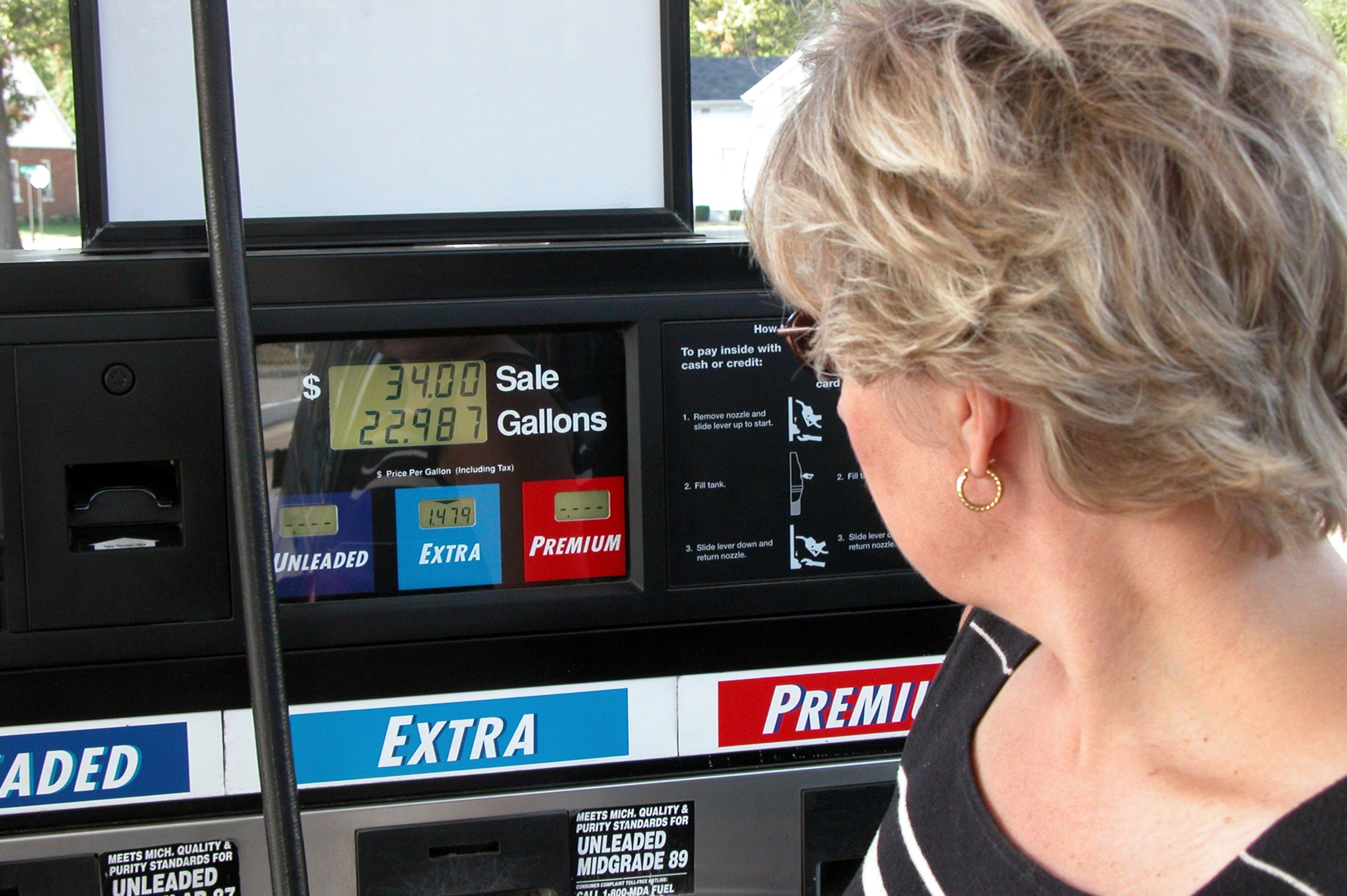 How Much Driving To A Sporting Event Costs? (And Where To Get Cheap Gas)