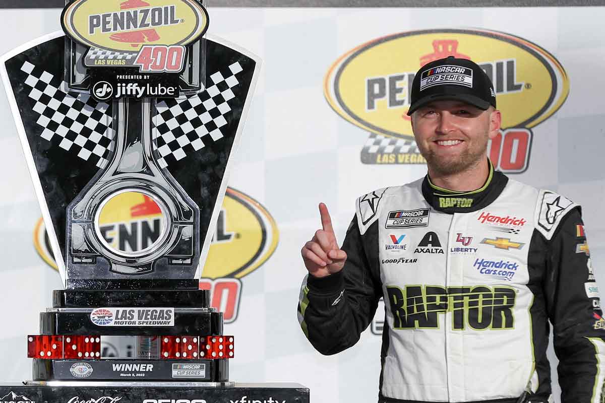 NASCAR Pennzoil 400 Picks, Predictions, Odds