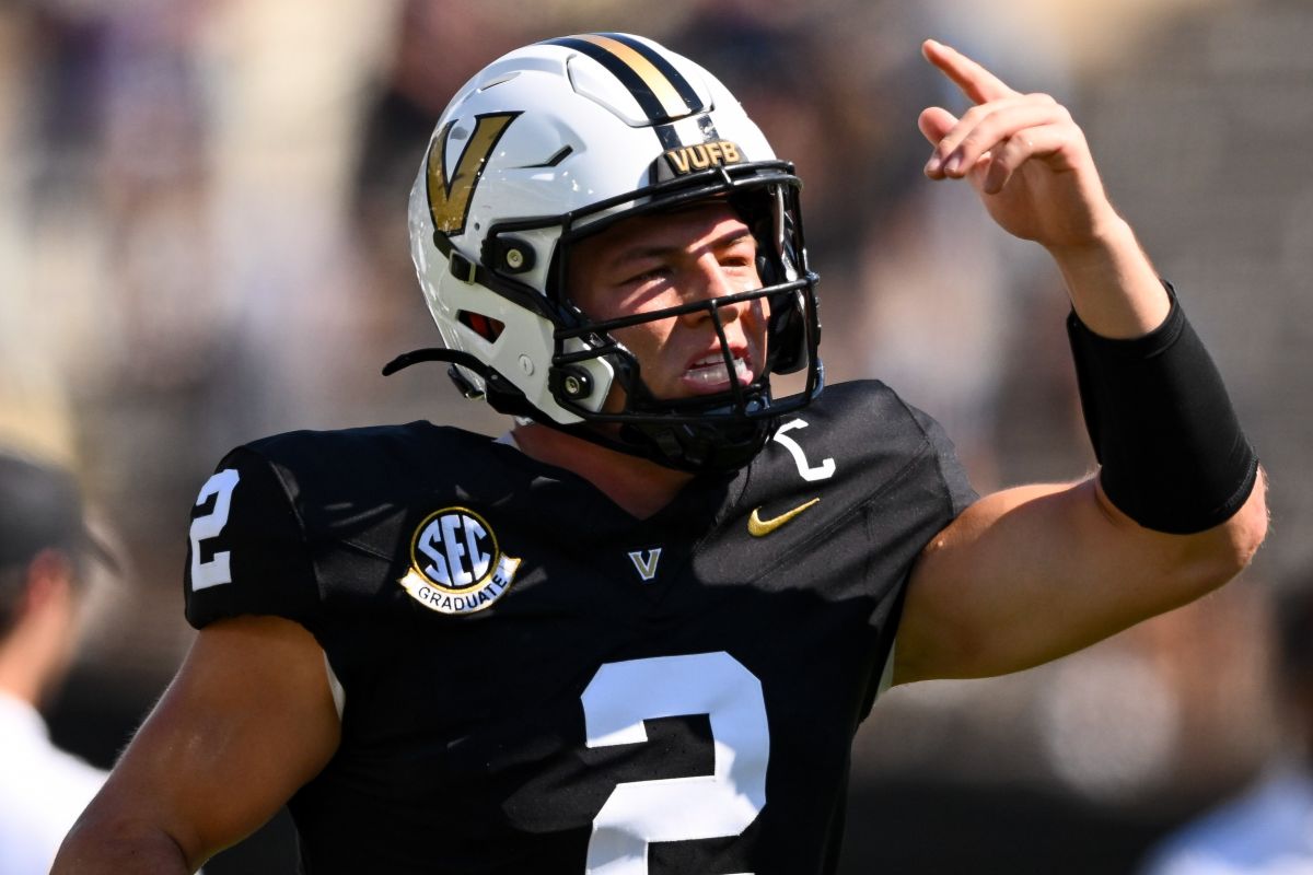 2025 College Football Odds Week 6: Lines, Spreads, Betting Trends on Biggest Games