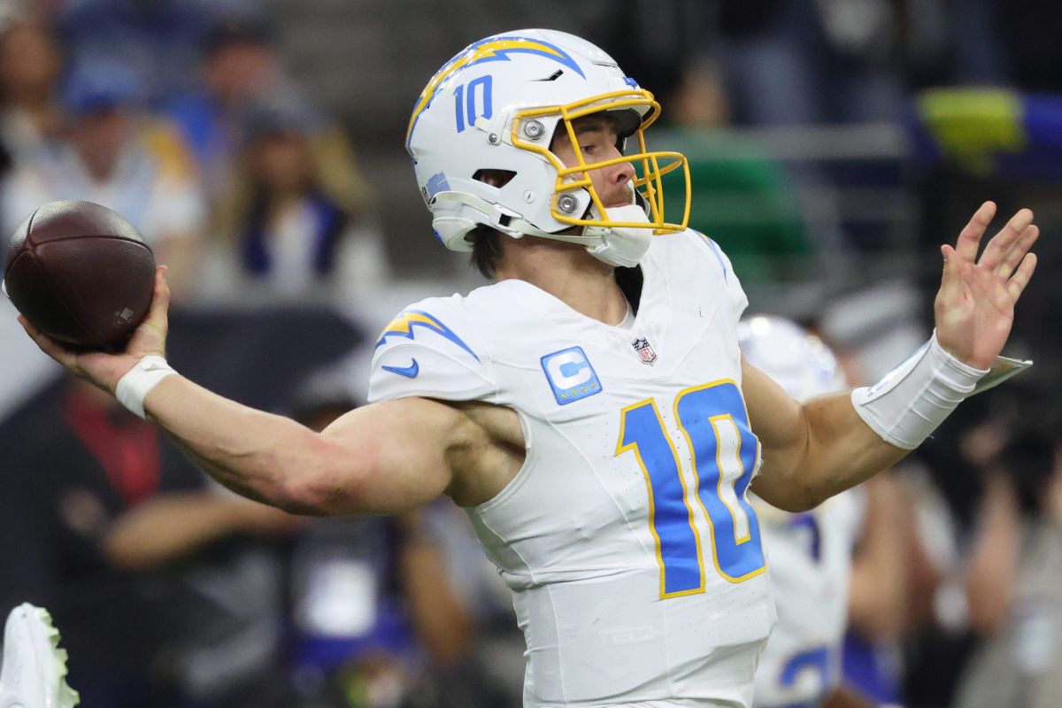 NFL Odds Week 8: Lines, Spreads, Betting Trends For All 13 Games