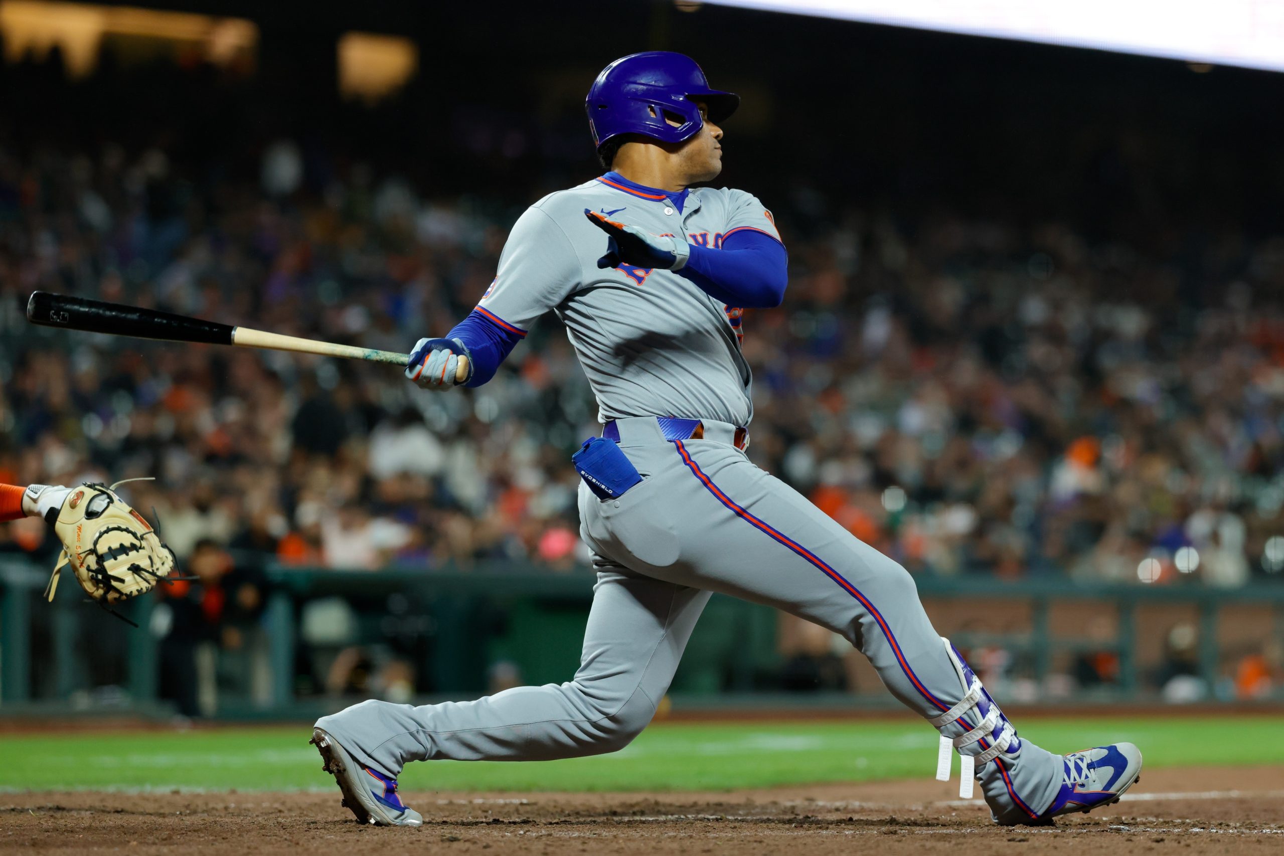 Free MLB Parlay Pick for Sunday Night Baseball: Mets vs. Giants