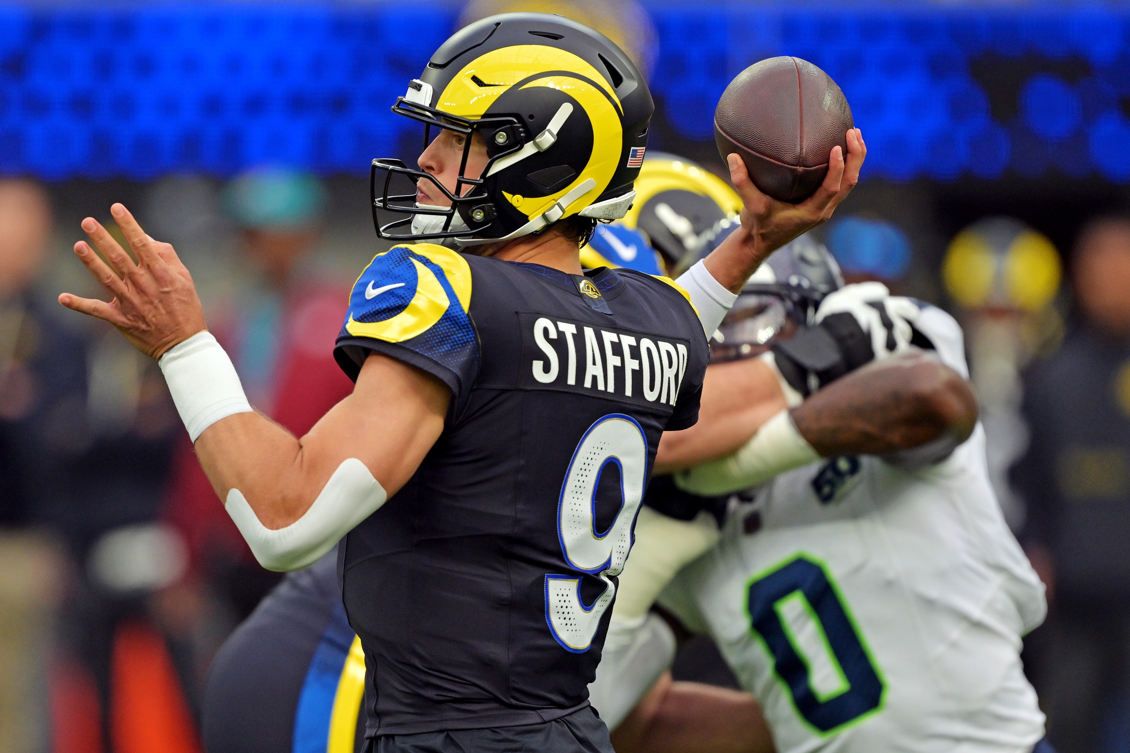 2025-26 NFL MVP Odds: Matthew Stafford the Favorite; Drake Maye on the Rise