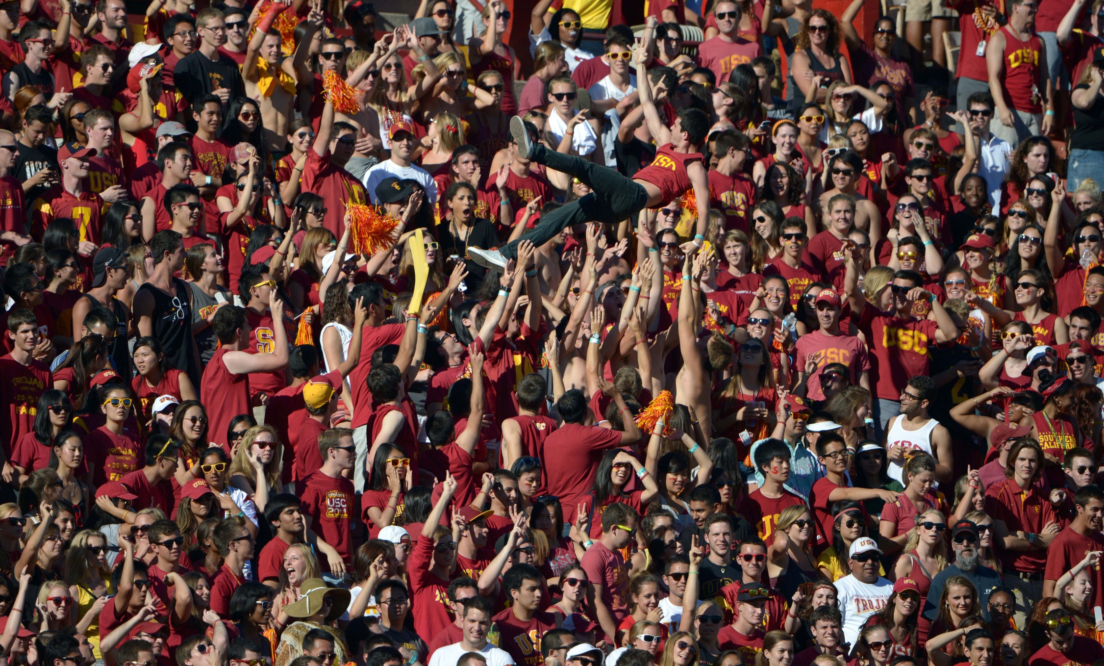 College Football Betting Promos: Secure Over $5K in Bonuses for Any CFB Game This Weekend